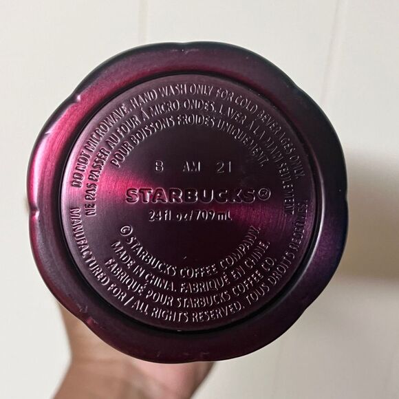 Starbucks Fall 2021 Scalloped Stainless Tumbler 24 oz Venti - Picture 9 of 9